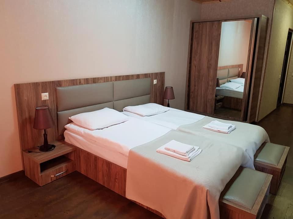 Hotel Shgedi Mestia Exterior photo